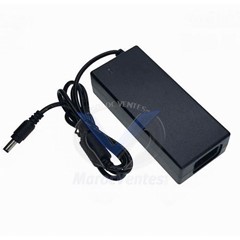 ADAPTATEUR D'ALIMENTATION 12V/5A PROFESSIONNEL